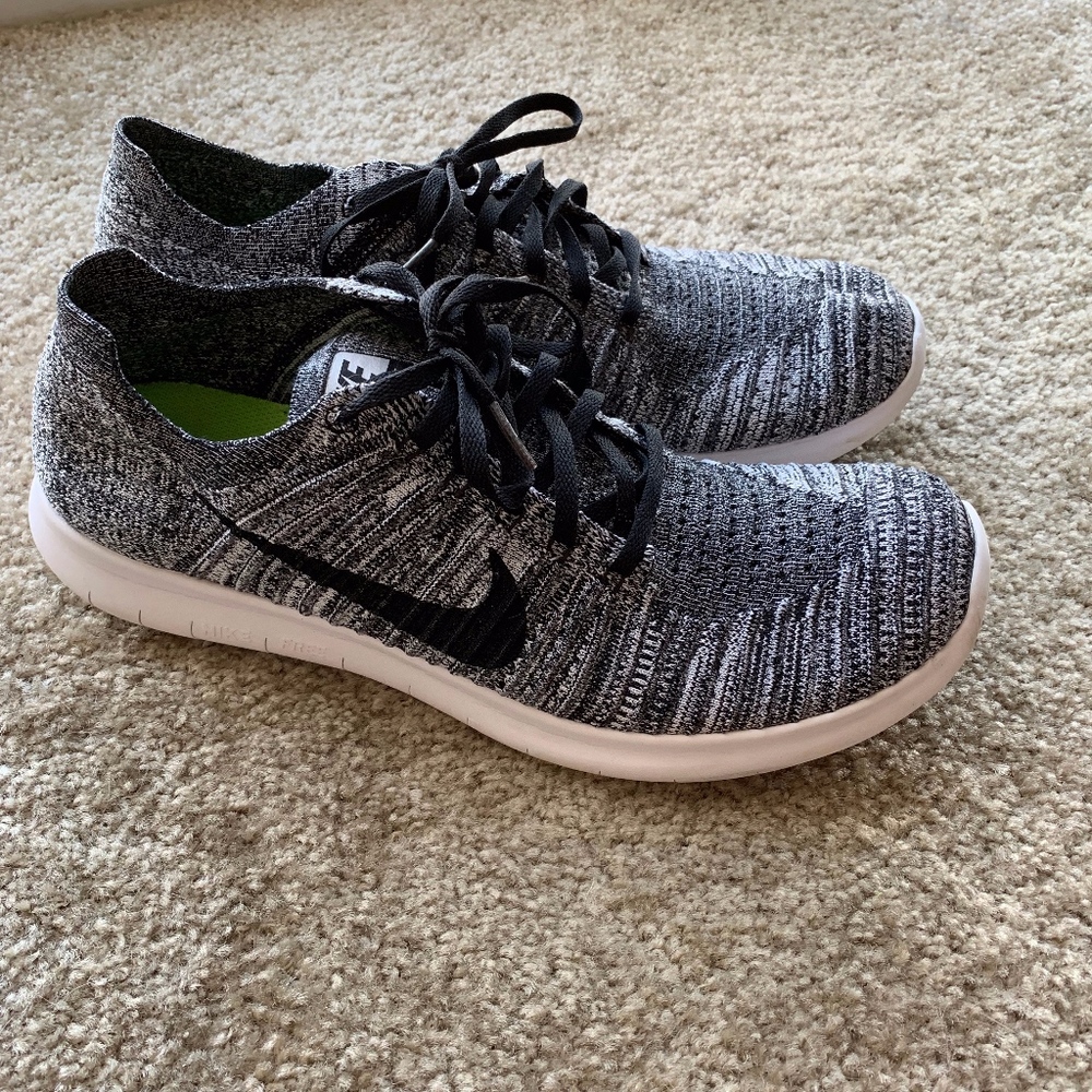 Nike Free RN Running Shoes